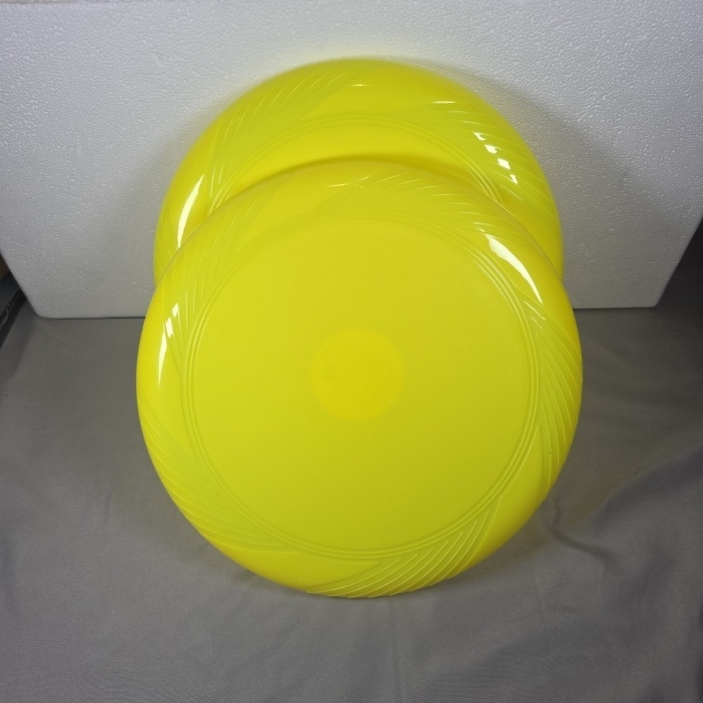 Frisbee Flying Disc Summer Spring‎ Toys Set Of 2 Yellow 10inch